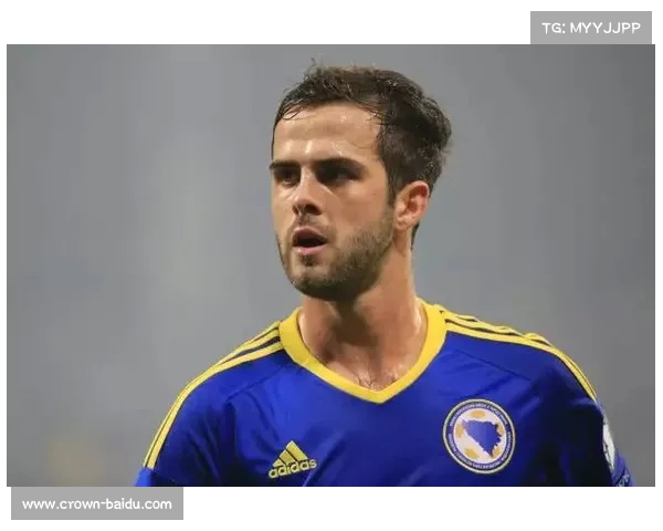 世界杯预选赛：波黑主场轻取爱沙尼亚，皮亚尼奇任意球